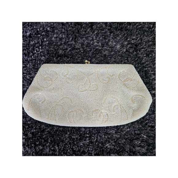 Mantessa Handbags - Mantessa Beaded Clutch Ivory Scroll Evening Bag Made Japan Bridal 1950 Vintage